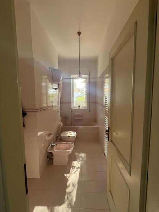 Villa Bouganville 2 오스투니 외부 사진